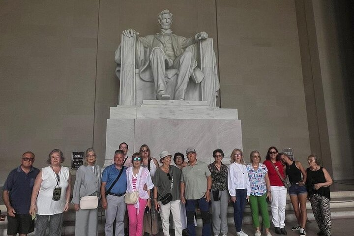 Small Group Washington DC Tour with Changing of the Guard - Photo 1 of 25